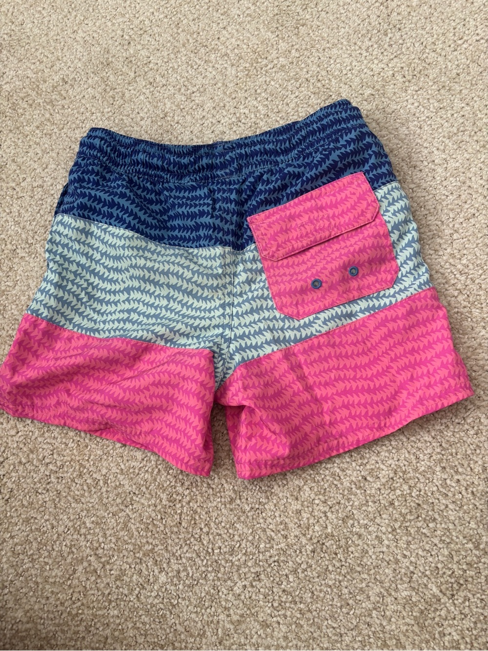 Vineyard Vines Tri-Block Whale Print Swim Shorts in Navy, Light Blue & Pink - Picture 8 of 8